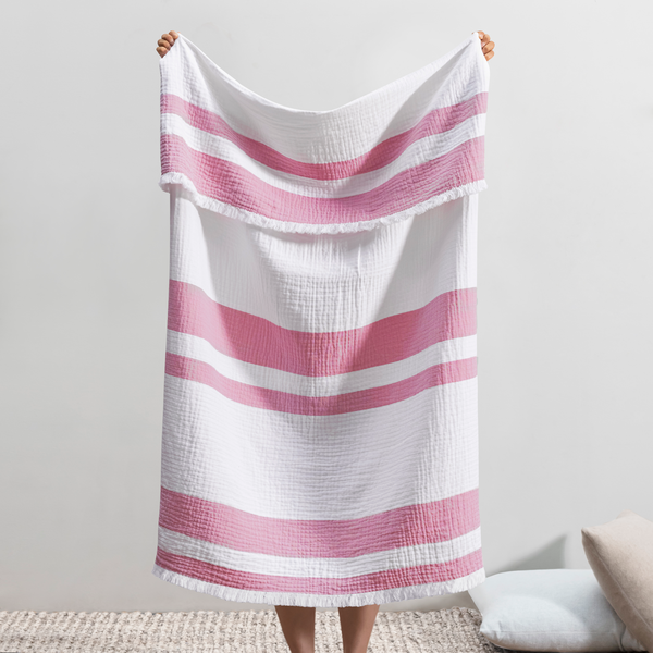 San Marino Throw Blanket - Fuchsia